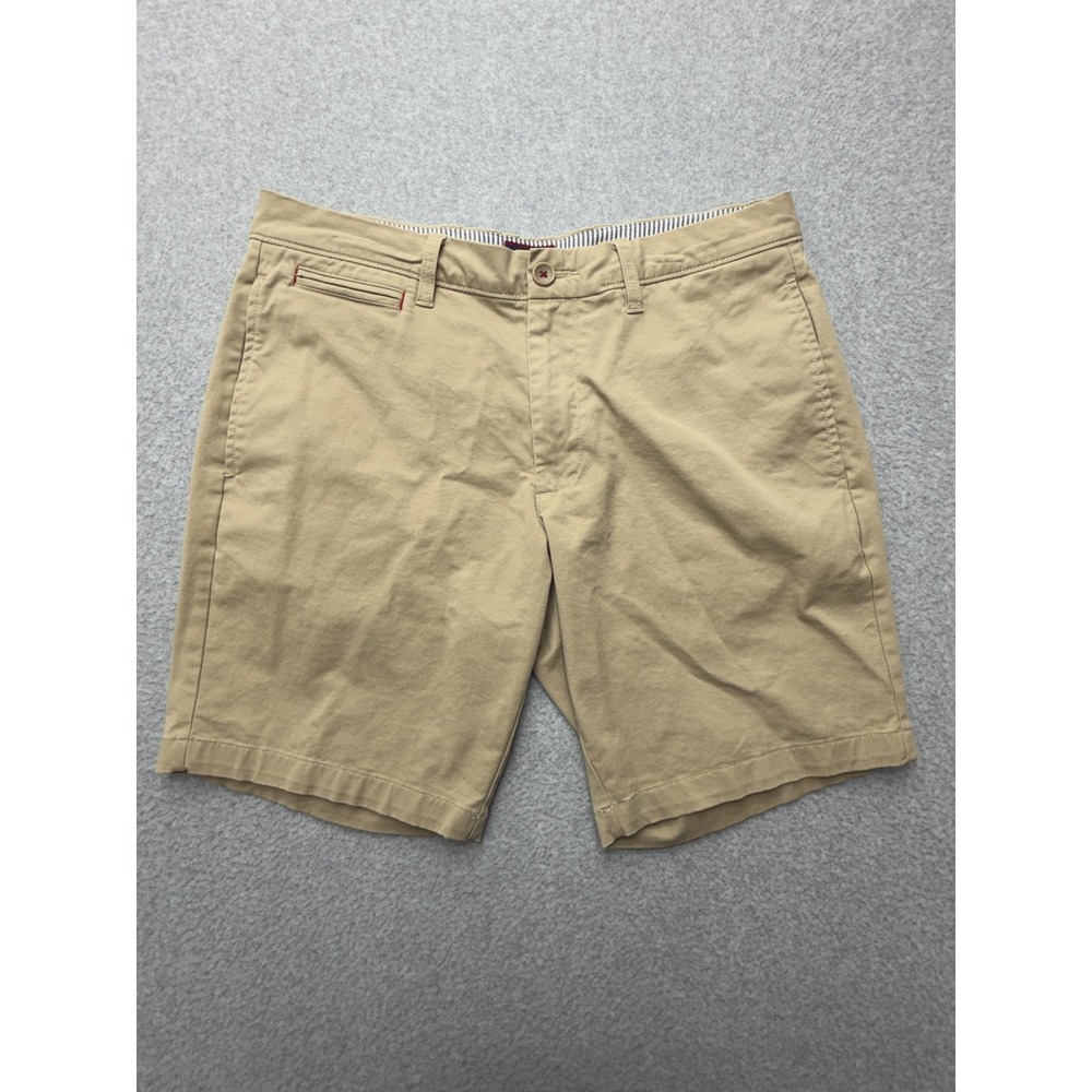 UNTUCKit St. Vincent Shorts Mens 32 Beige Chino Stretch Casual Summer